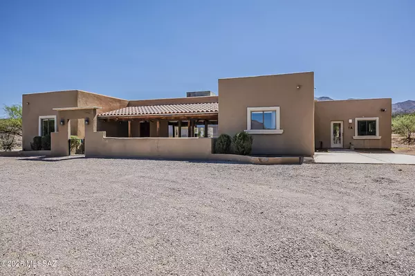 1503 Camino Bacalao, Rio Rico, AZ 85648