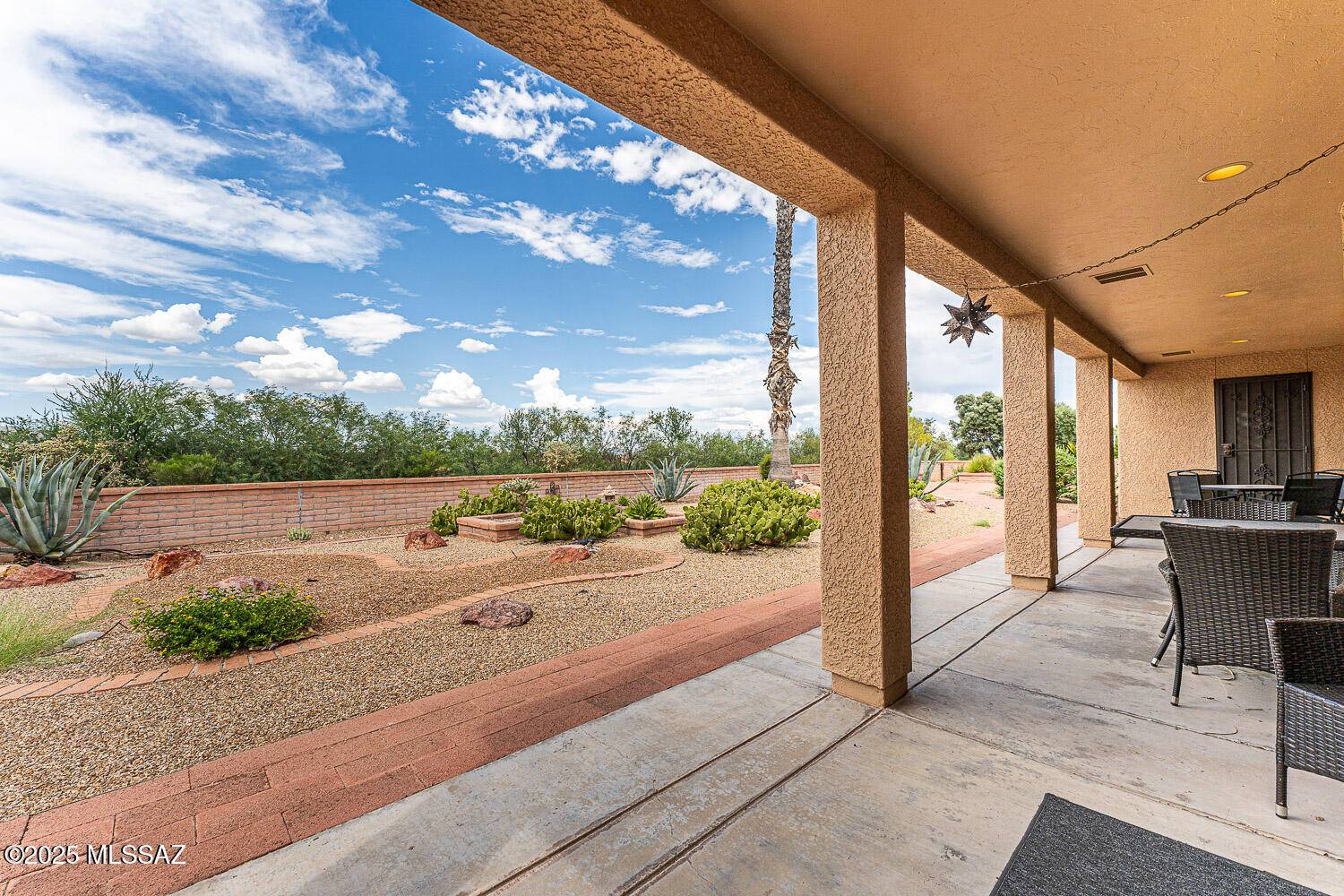 Green Valley, AZ 85622,1596 W Vista Ridge Drive