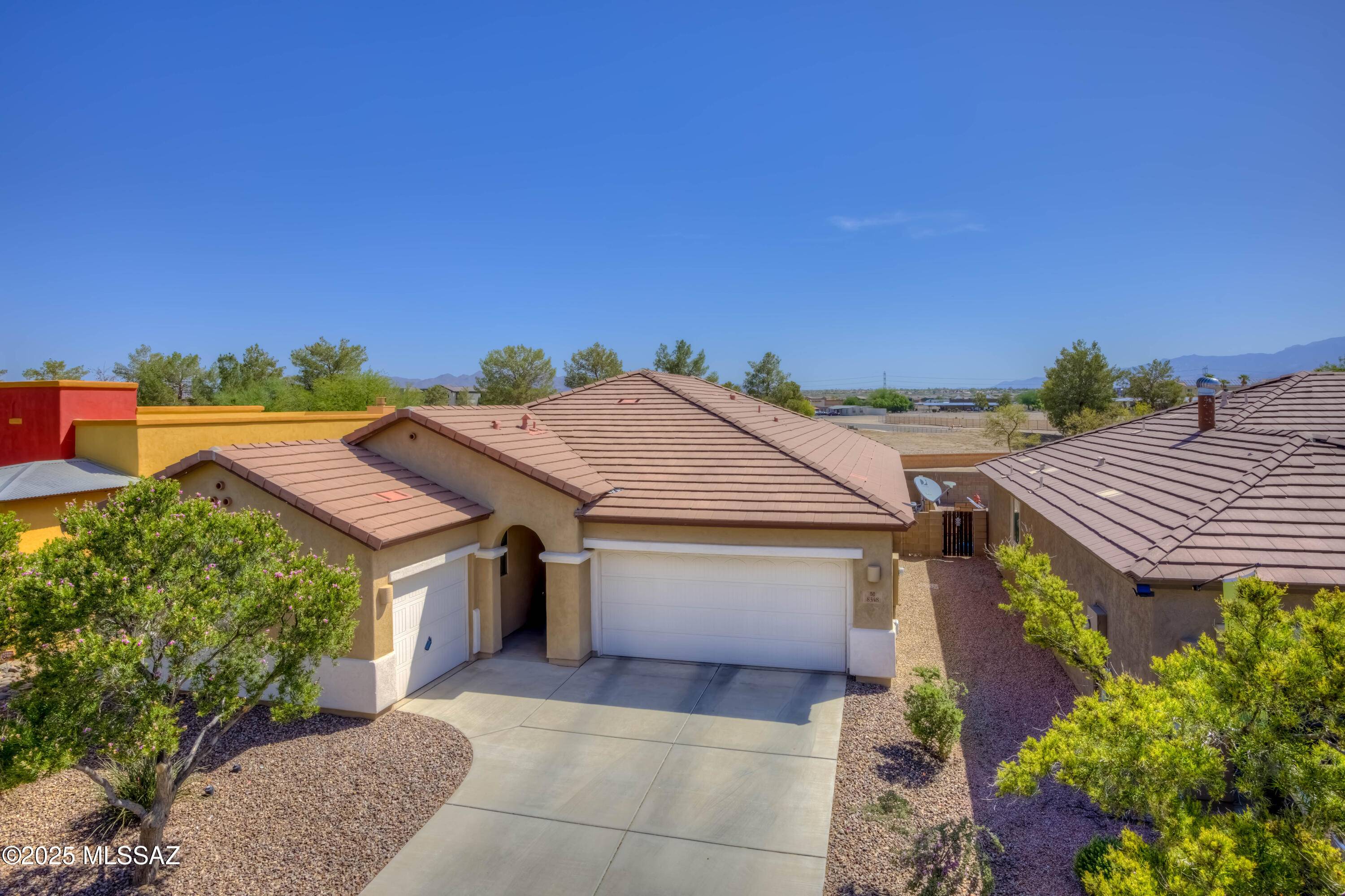 8348 N Mountain Stone Pine Way, Tucson, AZ 85743