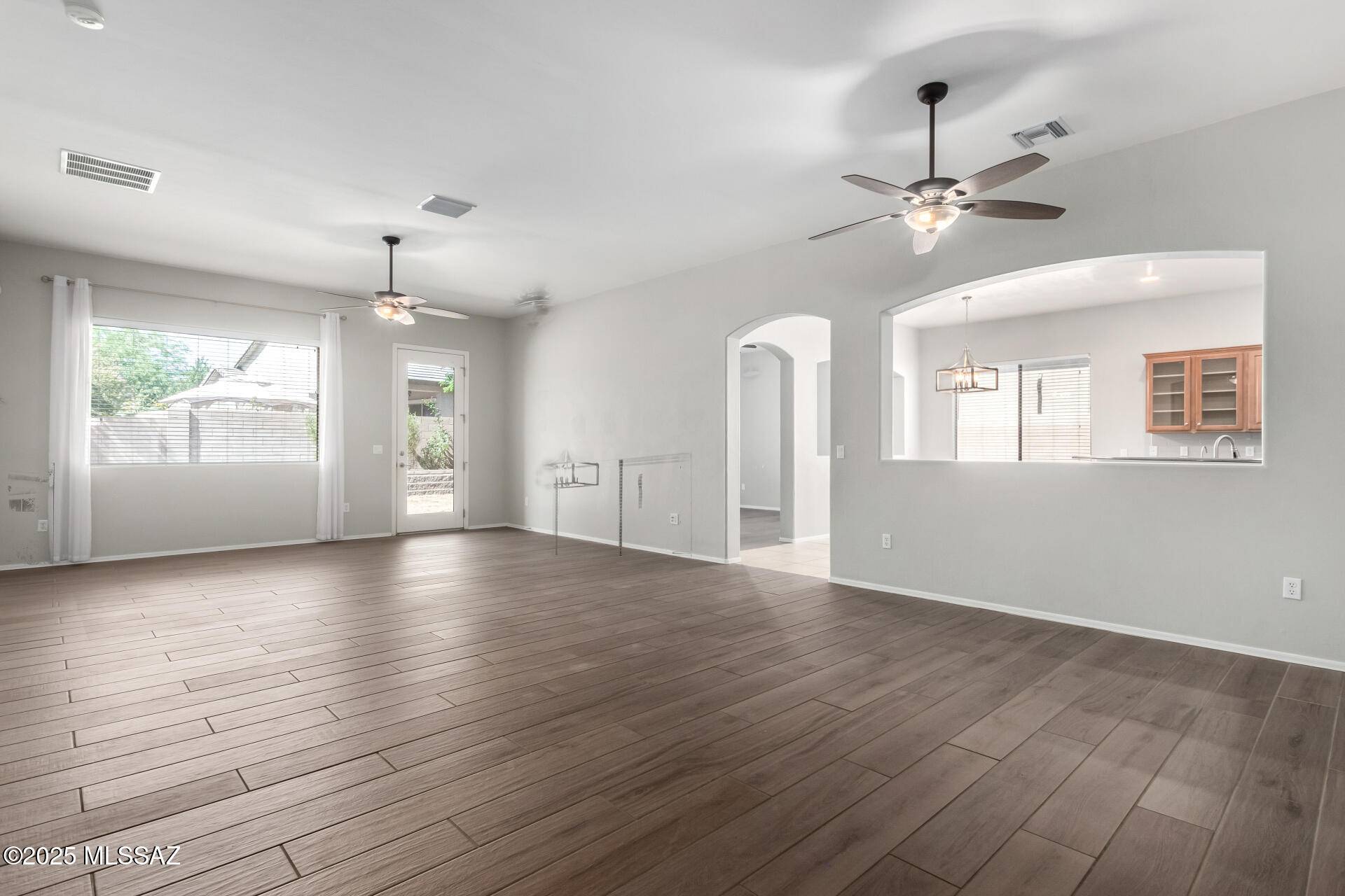 Marana, AZ 85653,11056 W Caracara Drive