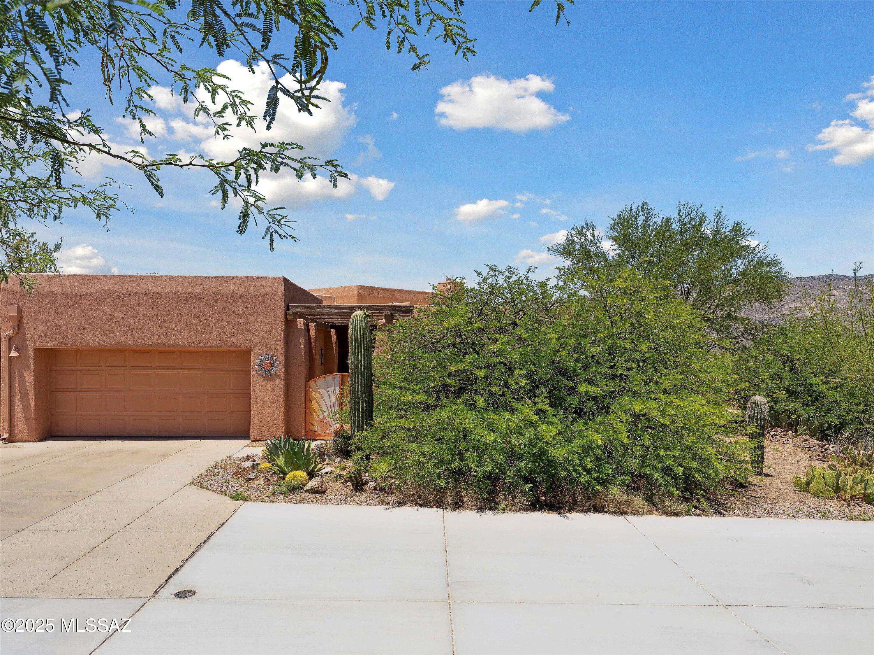 7750 S Galileo Lane, Tucson, AZ 85747