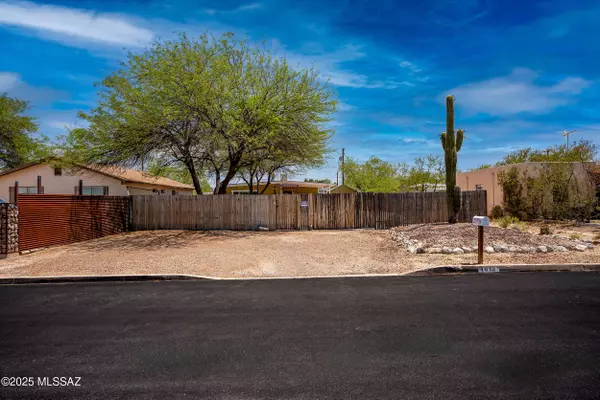 Tucson, AZ 85711,4812 E 3rd Street