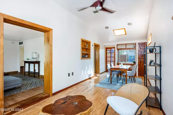 Tucson, AZ 85716,2733 E Beverly Drive