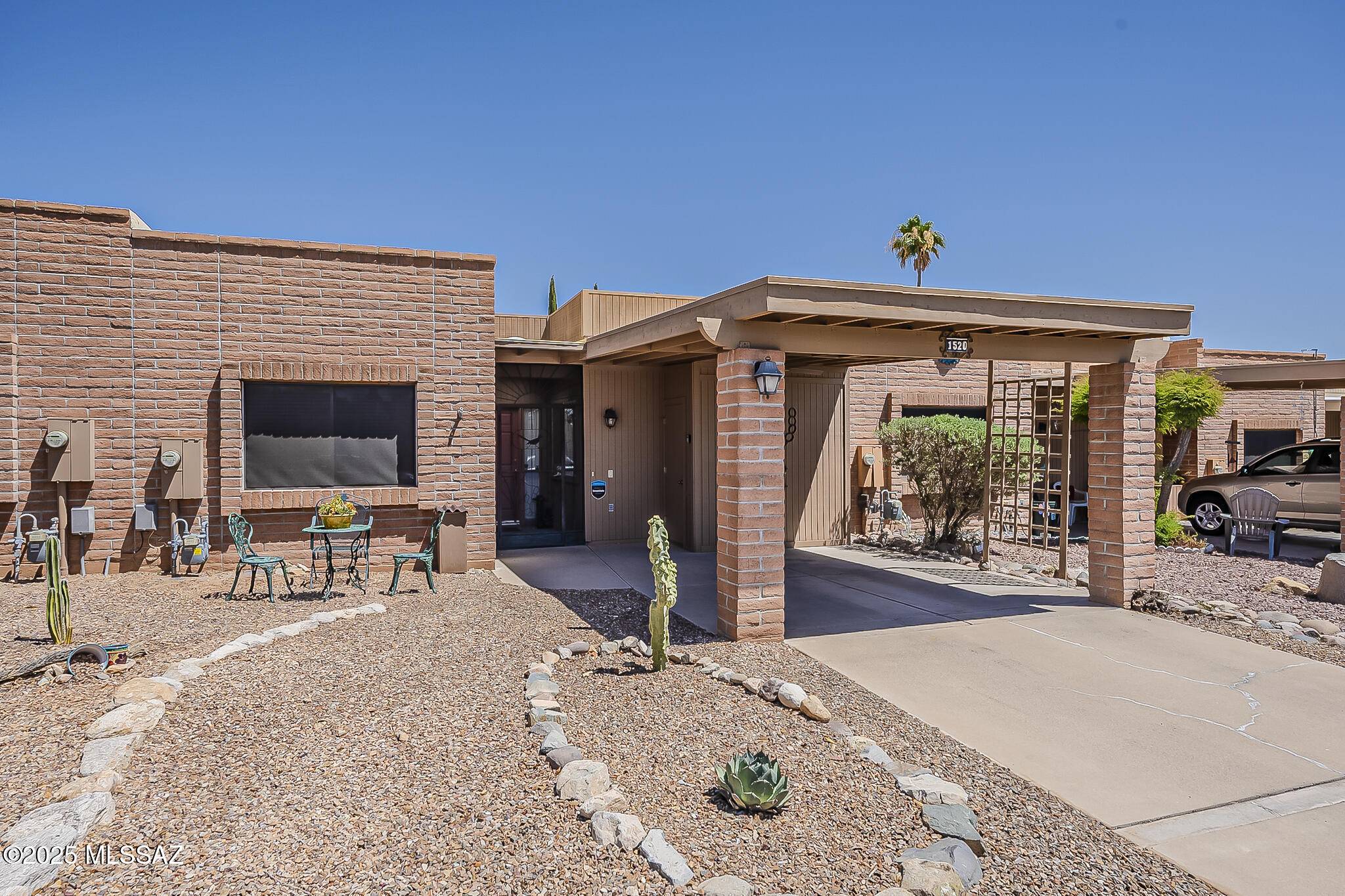 1520 W Via Del Jarrito, Green Valley, AZ 85622