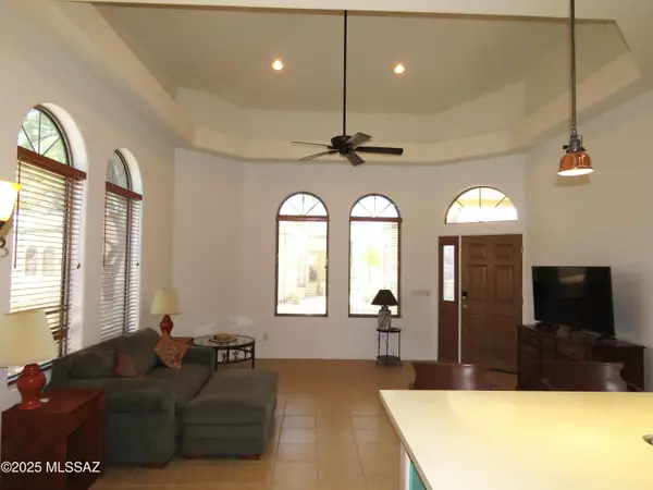 Tucson, AZ 85741,2424 W Via Di Silvio