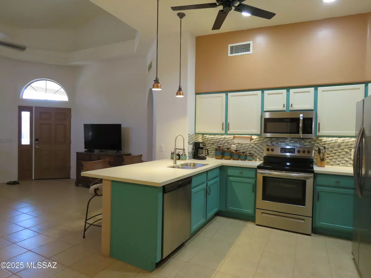 Tucson, AZ 85741,2424 W Via Di Silvio