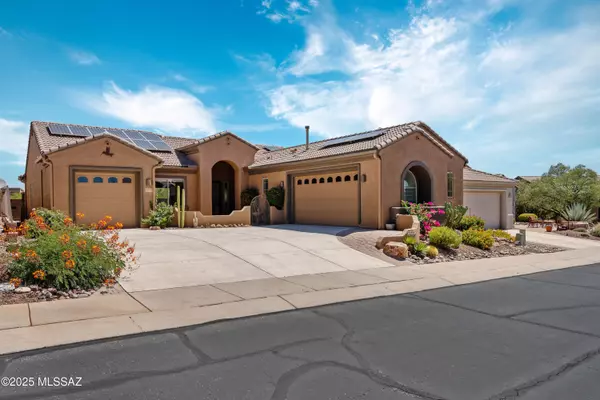 2006 W Cactus Run Drive, Green Valley, AZ 85622