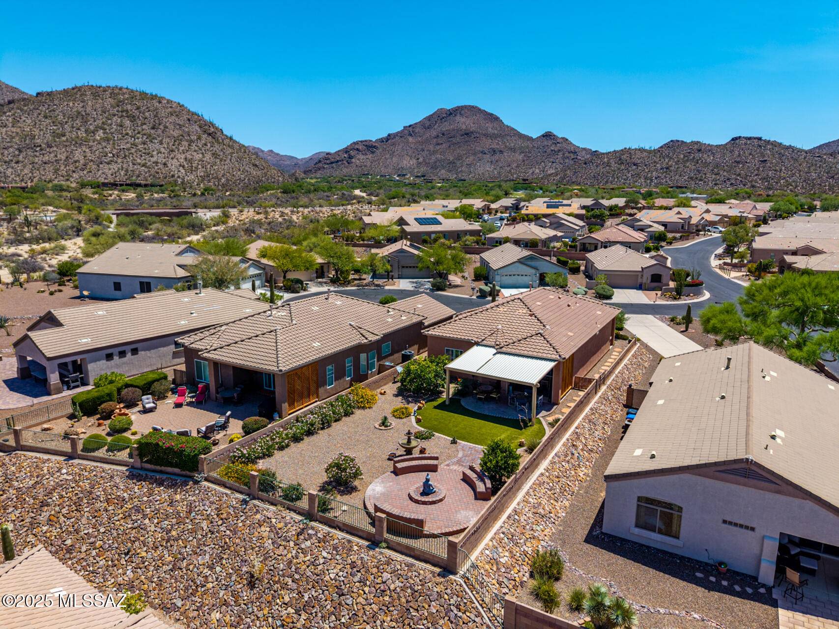 Marana, AZ 85658,5177 W Navajo Mesa Place