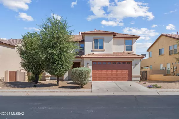 Sahuarita, AZ 85629,685 W Camino Tunera