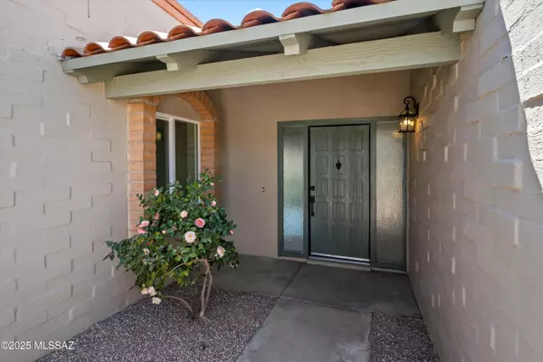 4136 E MEGAN Drive, Tucson, AZ 85712