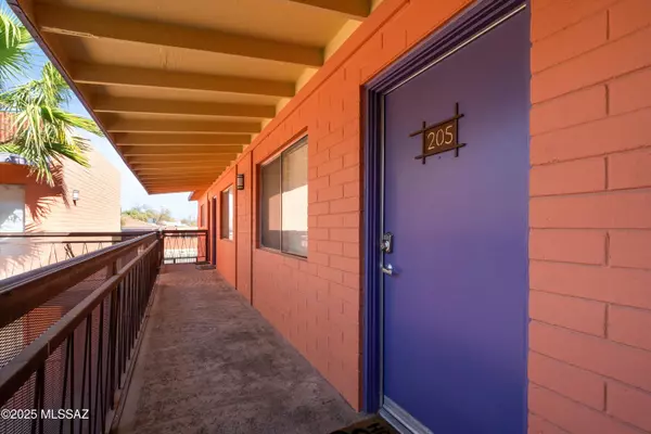 55 N Cherry Avenue #205, Tucson, AZ 85719