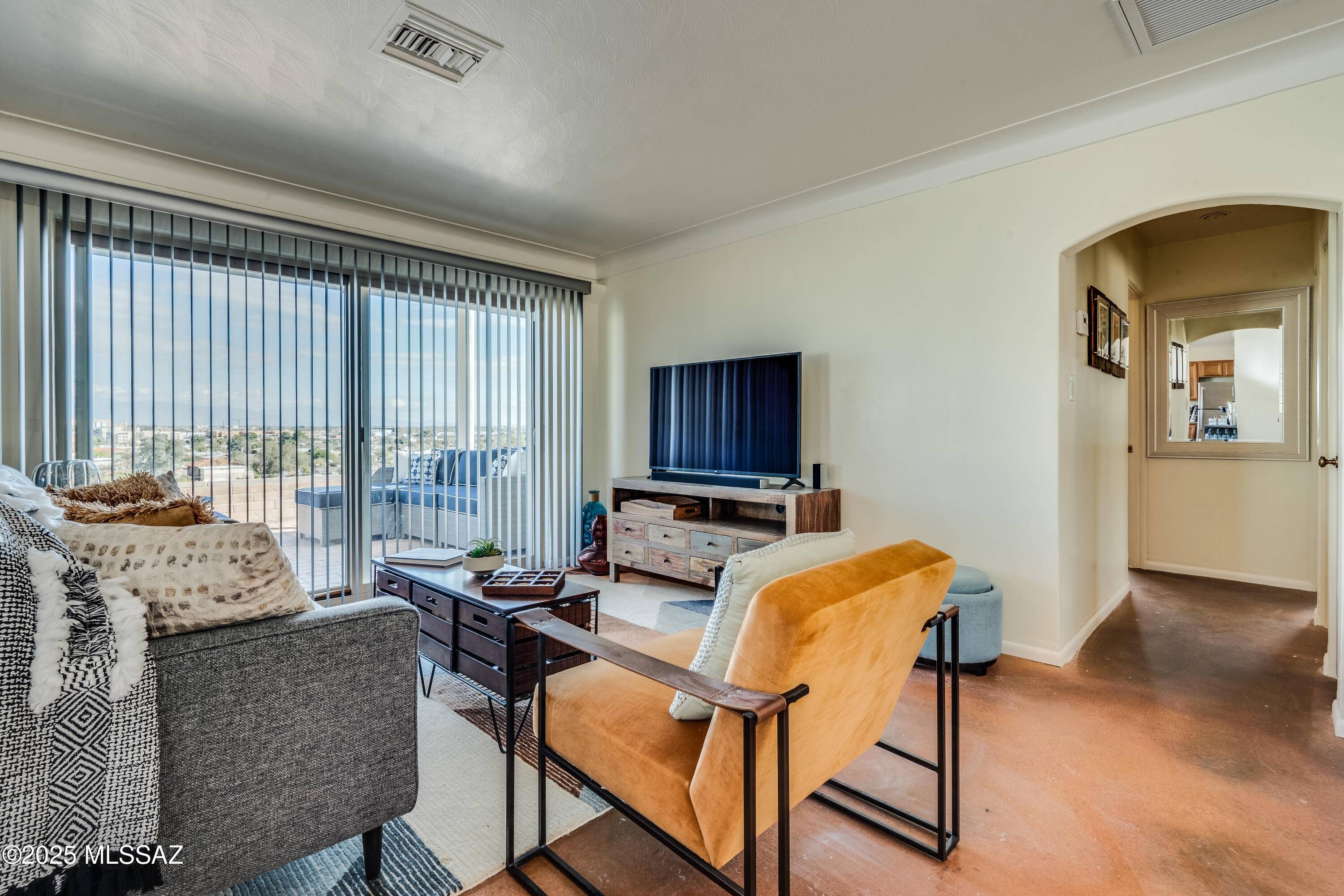 Tucson, AZ 85745,40 N Bella Vista Drive