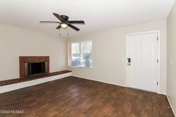 Tucson, AZ 85730,8049 E Manitoba Place