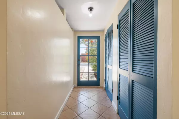 Tucson, AZ 85713,3609 E Ellington Place