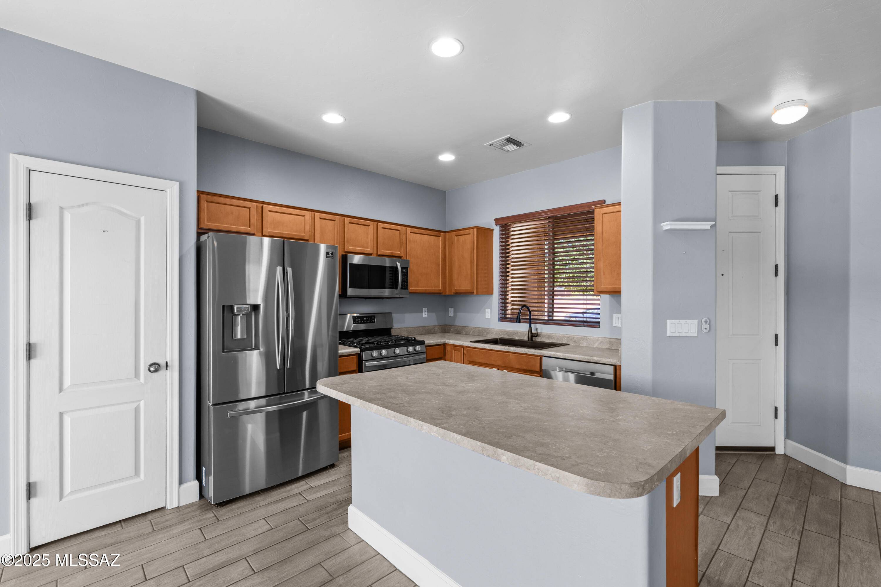 Sahuarita, AZ 85629,720 N Highlands Grove Lane