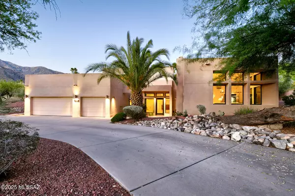 6530 N Finisterra, Tucson, AZ 85750