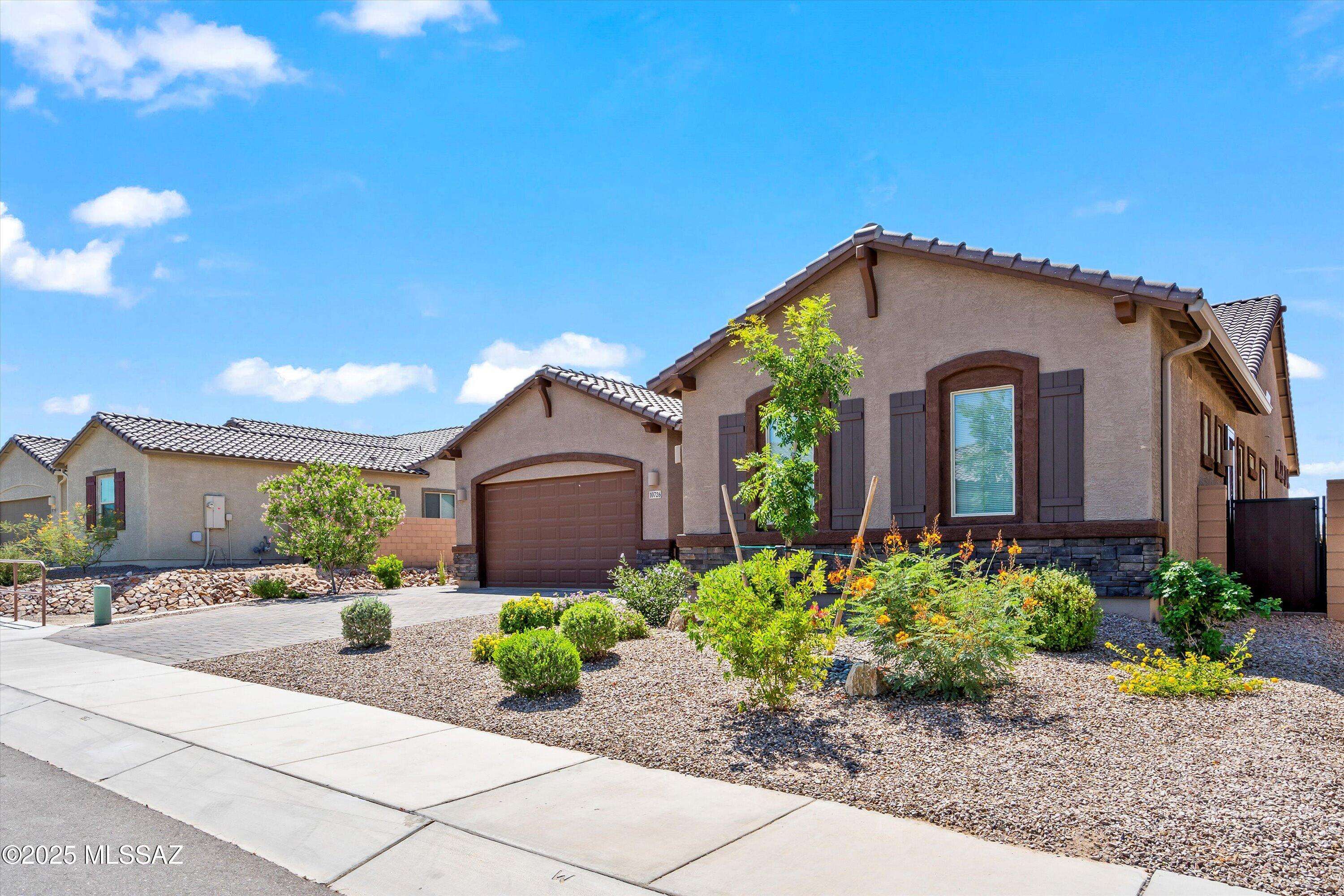 Tucson, AZ 85742,10726 N Cactus Point Drive