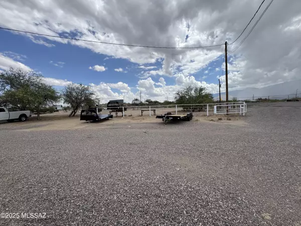Safford, AZ 85548,4661-4641 S US HIGHWAY 191