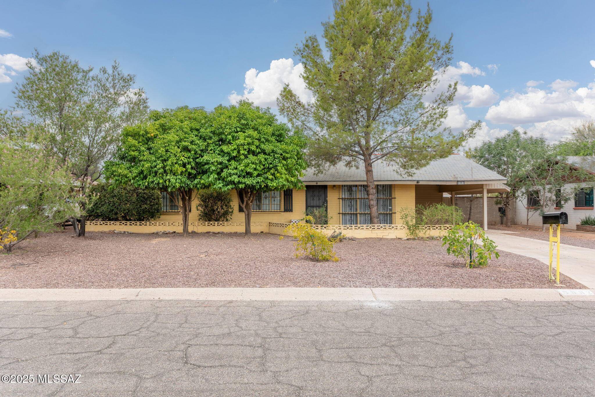 5982 E 23rd Street, Tucson, AZ 85711