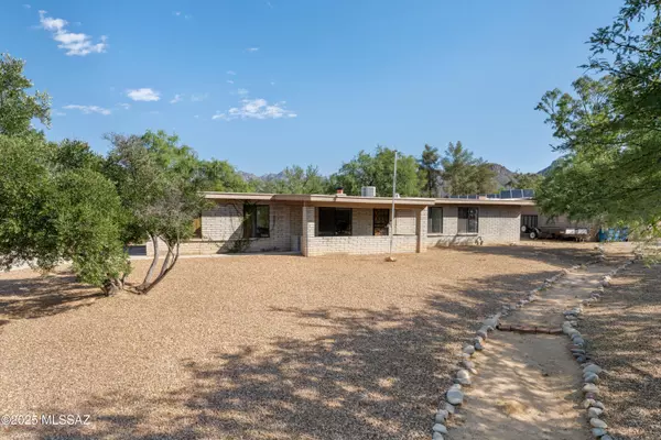 Tucson, AZ 85749,9219 E Walnut Tree