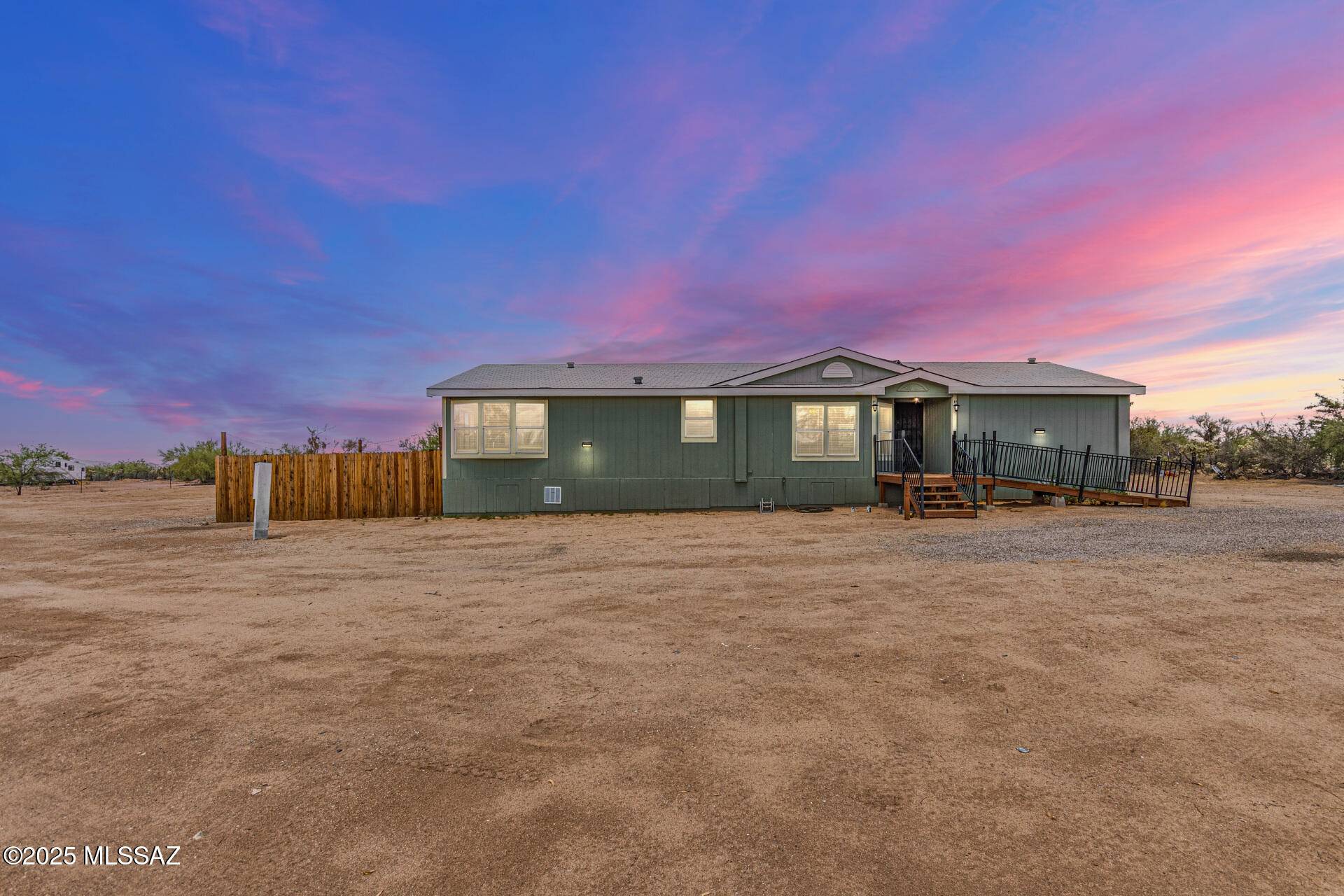 15671 W Yellow Horse Road, Tucson, AZ 85736