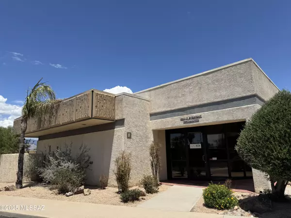 801 N Wilmot Road #F, Tucson, AZ 85711
