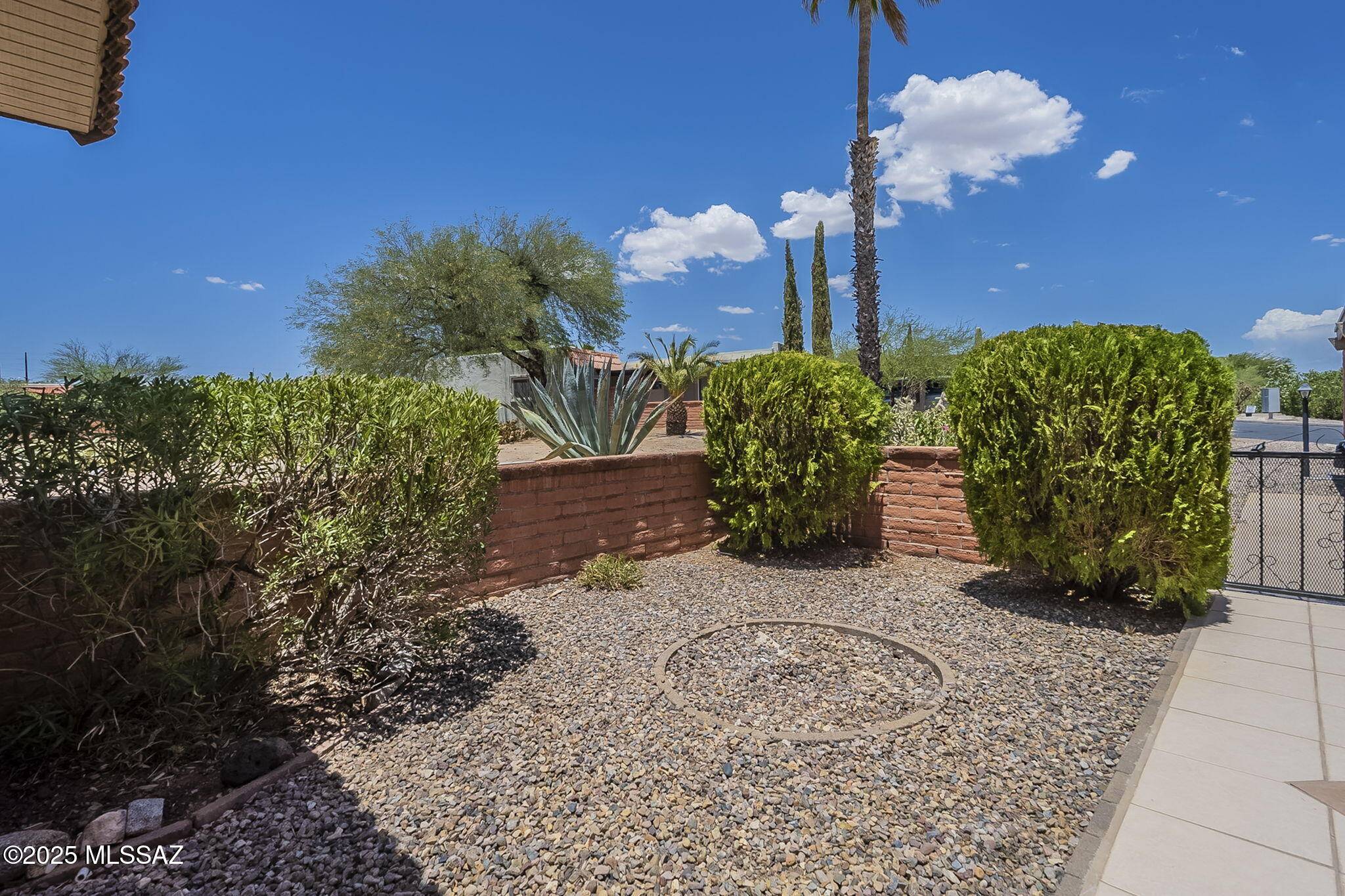 Green Valley, AZ 85614,261 W Placita De Los Anillos