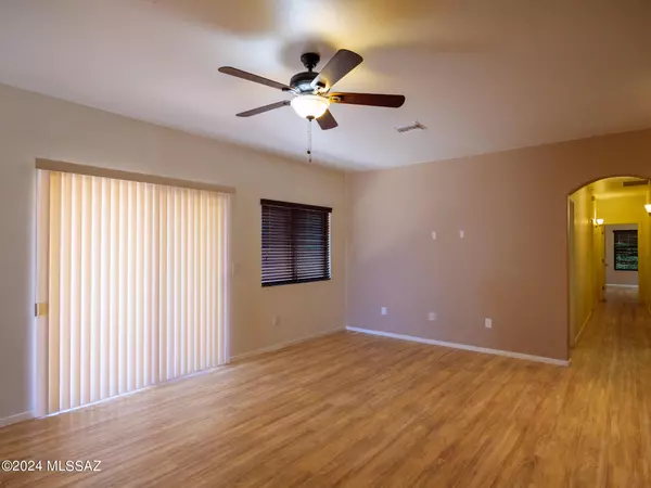 Tucson, AZ 85711,1025 N Benton Avenue #2
