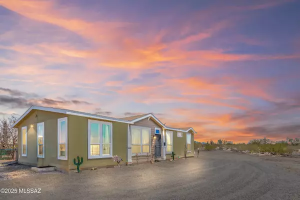 35223 S Longhorn Trail, Marana, AZ 85658
