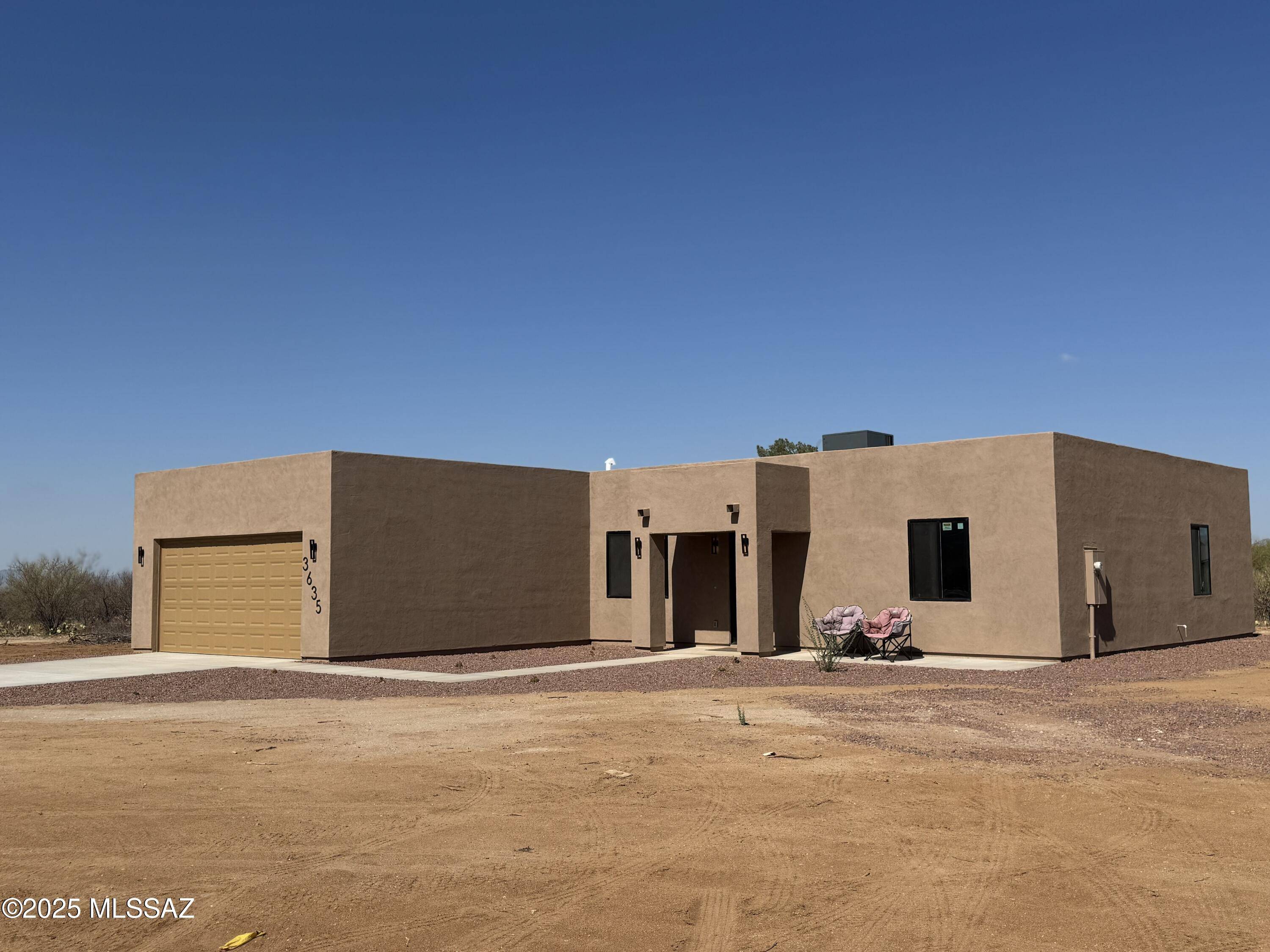 3635 E Rollins Road, Tucson, AZ 85739