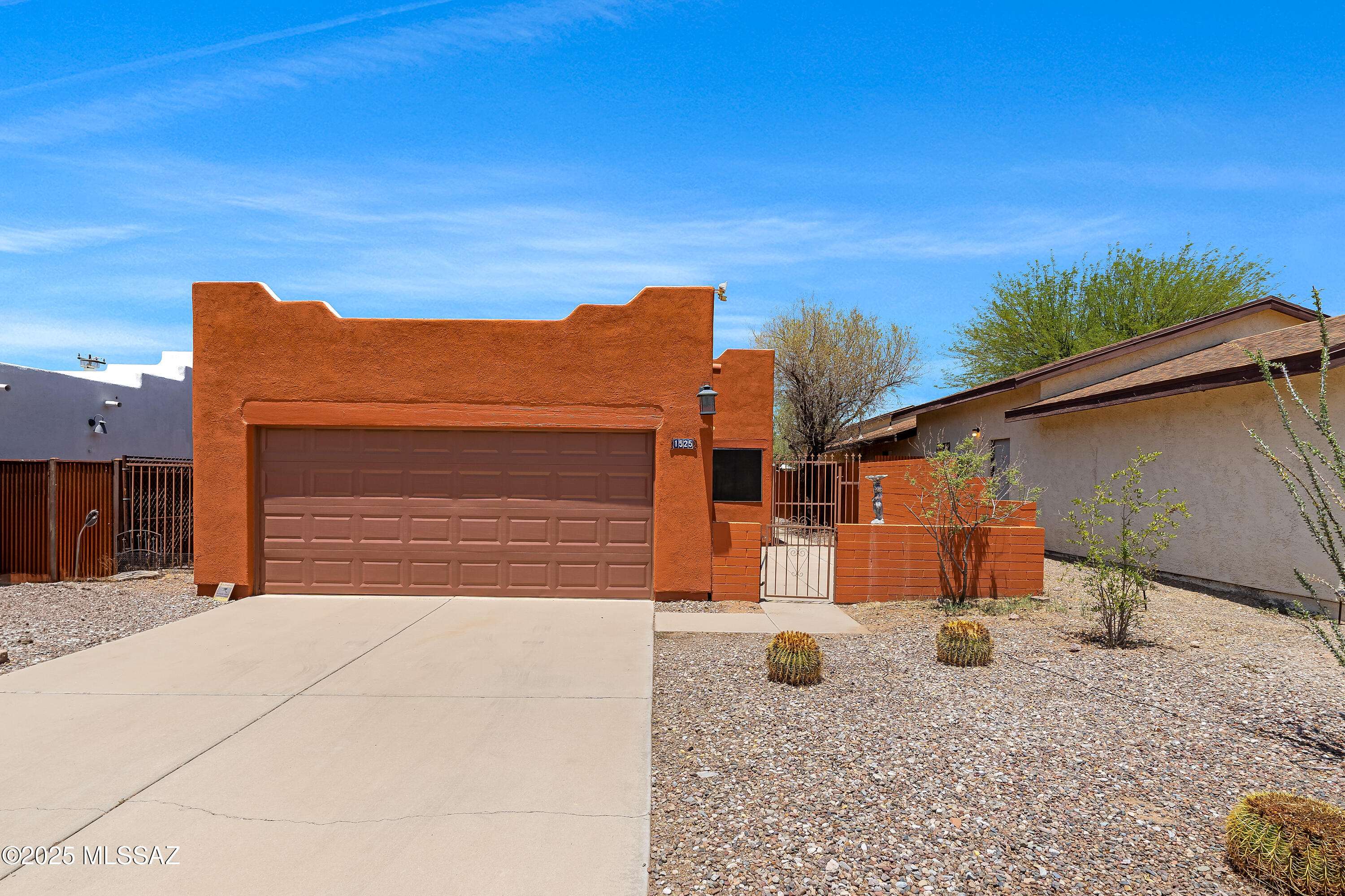 Tucson, AZ 85719,1525 E Seneca Street