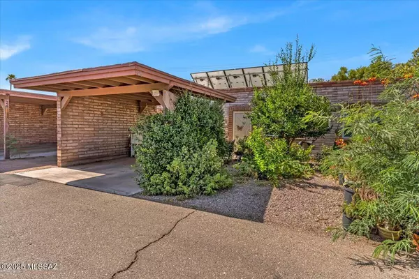 3960 E Flower Street #APT 25, Tucson, AZ 85712