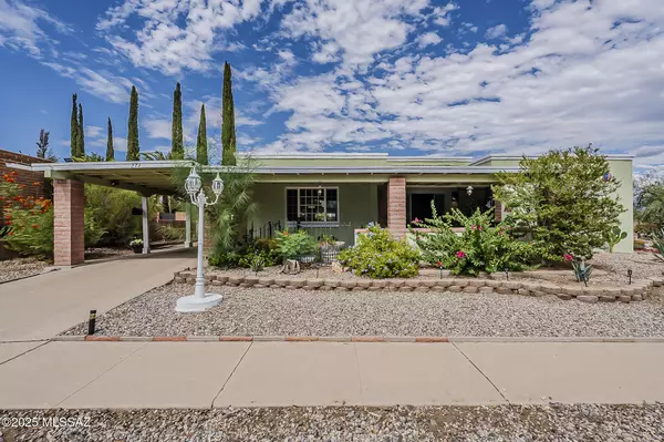 273 E LA HUERTA, Green Valley, AZ 85614