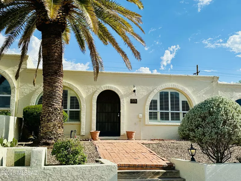 8090 E Shadow Canyon Road, Tucson, AZ 85750