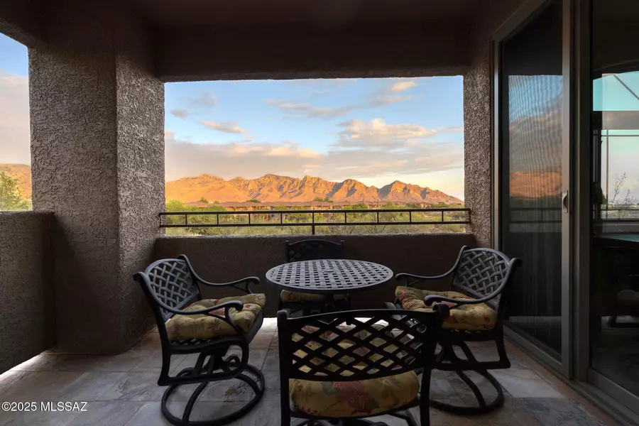 695 W Vistoso Highlands Drive #APT 216, Oro Valley, AZ 85755