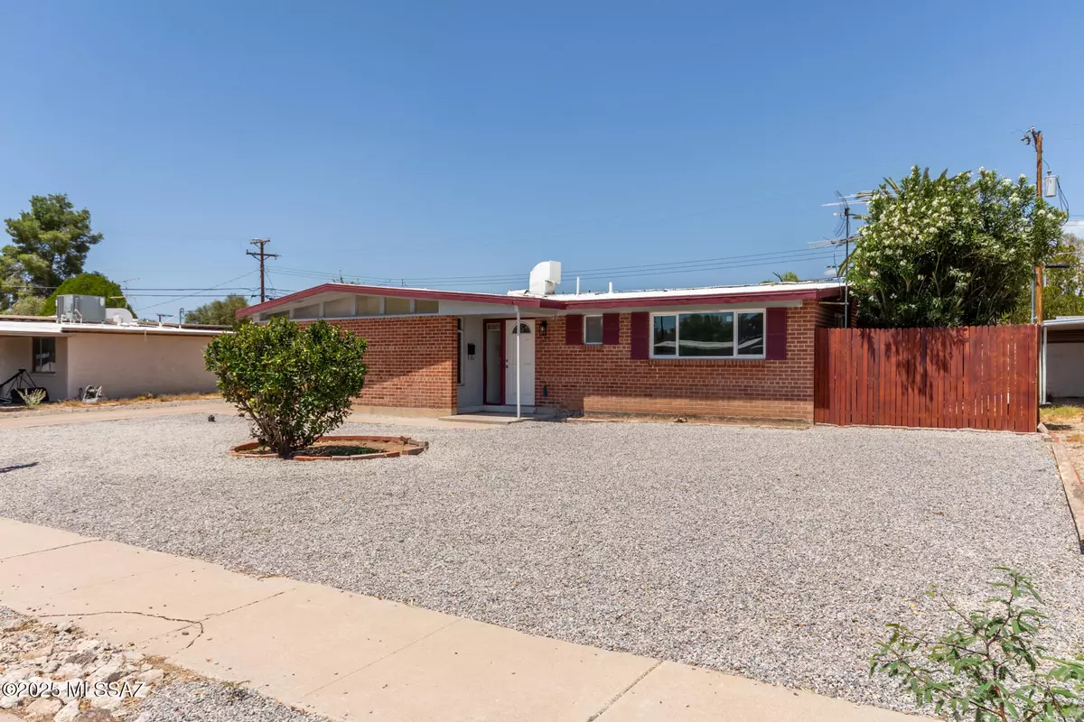 Tucson, AZ 85710,6735 E 17th Street