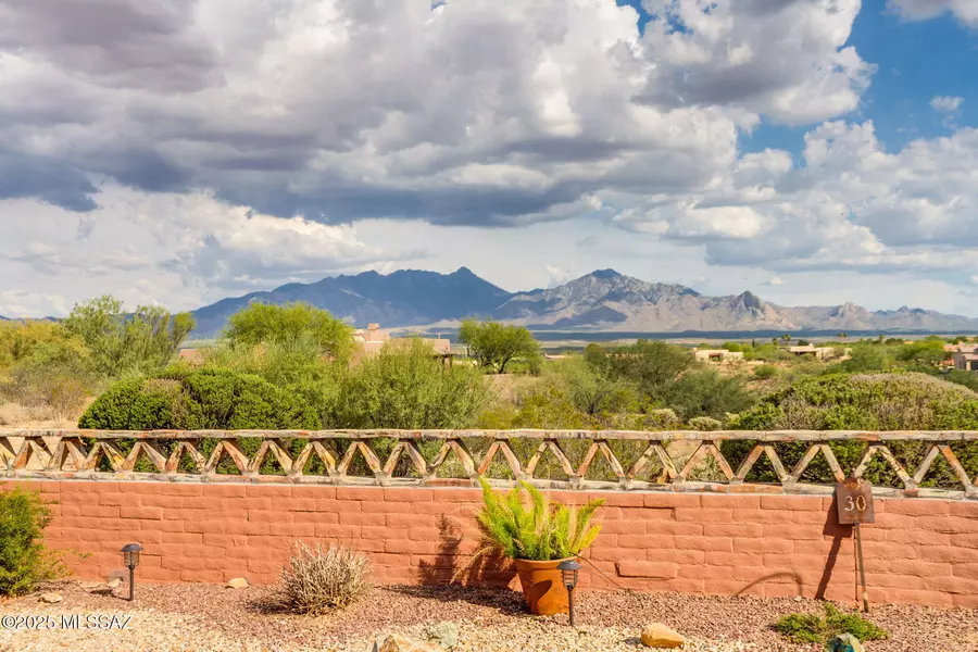 2016 S Caminito Lindo, Green Valley, AZ 85622