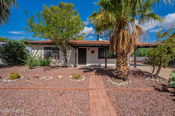 334 S Las Hamacas, Green Valley, AZ 85614