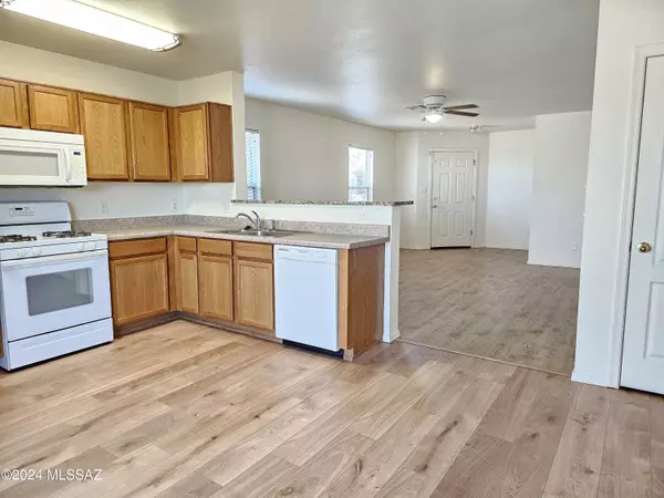 Tucson, AZ 85710,2363 S Mcconnell Drive