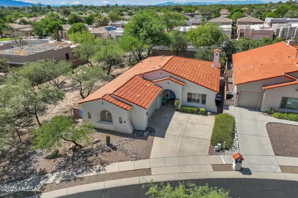 7366 E Vuelta Rancho Mesquite, Tucson, AZ 85715