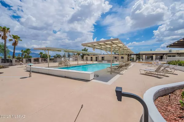 Green Valley, AZ 85614,240 W Cumaro Drive