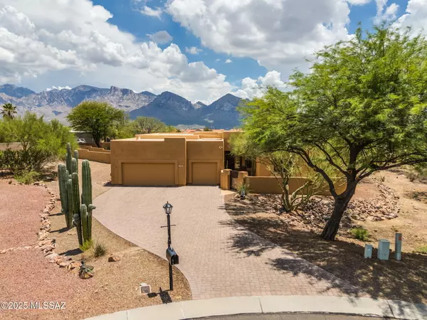 12032 N Tall Grass Drive, Tucson, AZ 85755