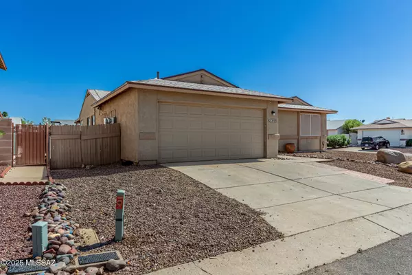 2665 W Flamebrook Road, Tucson, AZ 85741