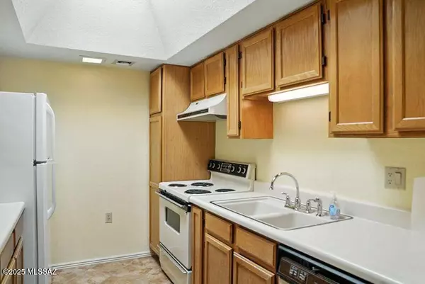 Tucson, AZ 85704,1683 W Dalehaven Circle