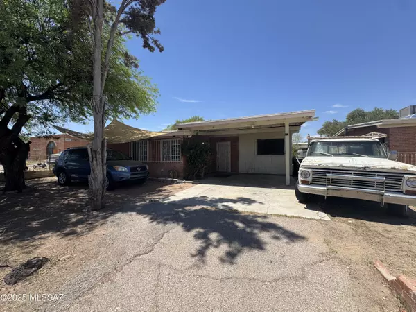Tucson, AZ 85706,5466 S Santa Cruz Avenue