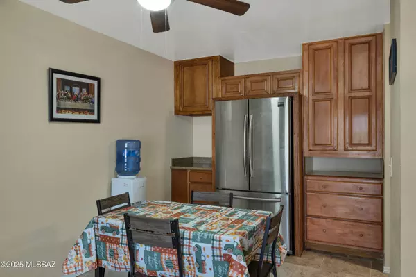 Tucson, AZ 85710,810 S Langley Avenue #UNIT 202