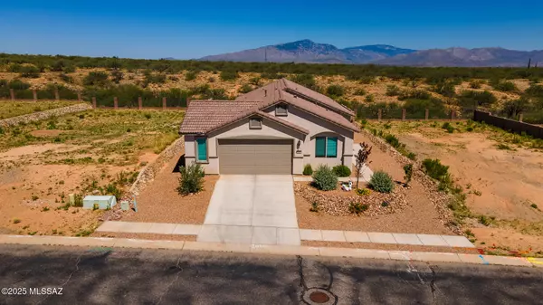 955 S Stalactites Circle, Benson, AZ 85602