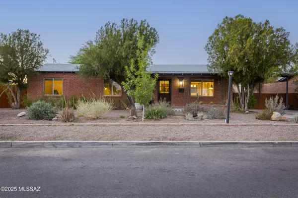 3409 E Hawthorne Street, Tucson, AZ 85716