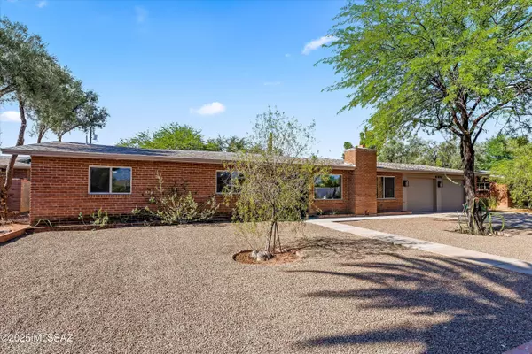 6036 E 4th Street, Tucson, AZ 85711