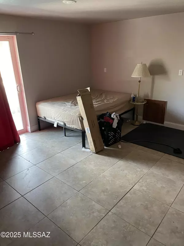 Tucson, AZ 85750,8110 E Moonstone Drive